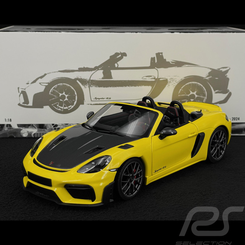 Porsche 718 Spyder RS Weissach Package 2024 Racing Gelb 1/18 Minichamps 110063132