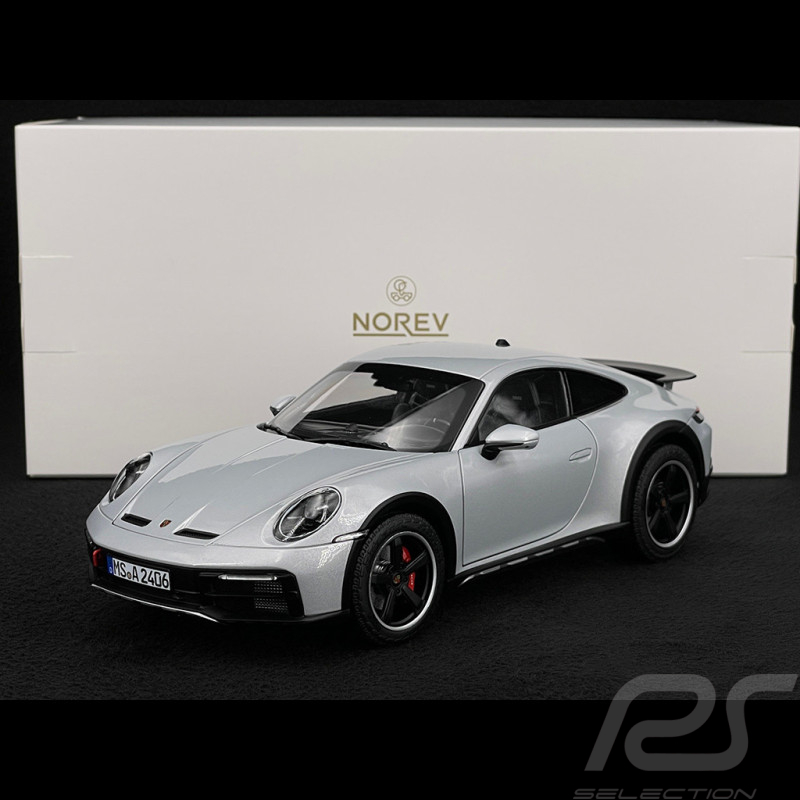 Porsche 911 Dakar Typ 992 2023 Eisgrau Metallic 1/18 Norev 187242