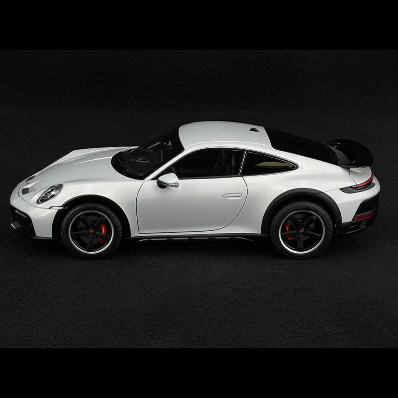 Porsche 911 Dakar Type 992 2023 Ice Grey Metallic 1/18 Norev 187242