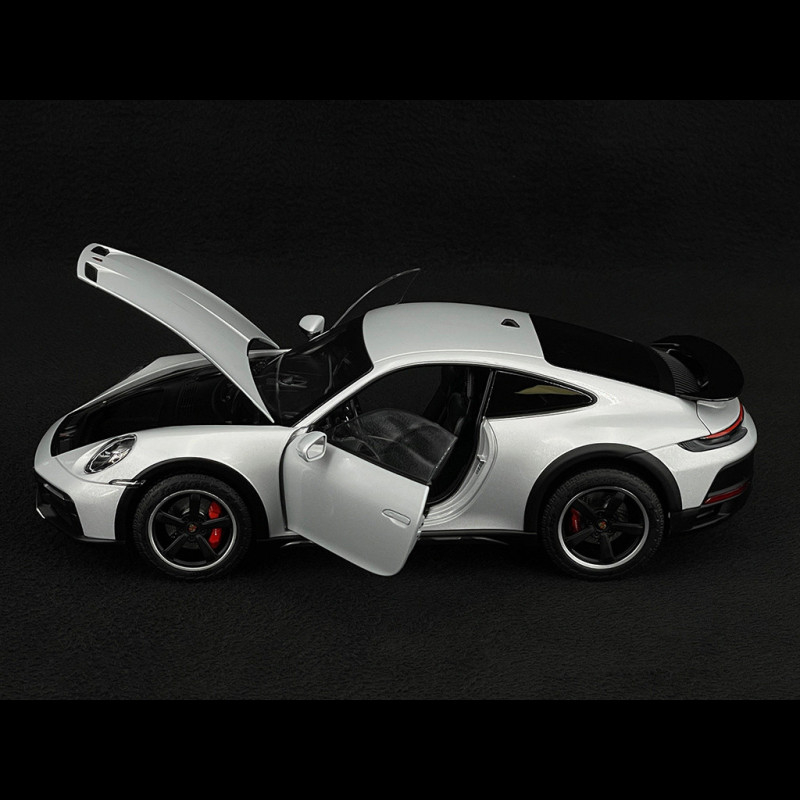 Porsche 911 Dakar Type 992 2023 Ice Grey Metallic 1/18 Norev 187242