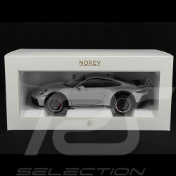 Porsche 911 Dakar Type 992 2023 Gris Glace Métallisé 1/18 Norev 187242
