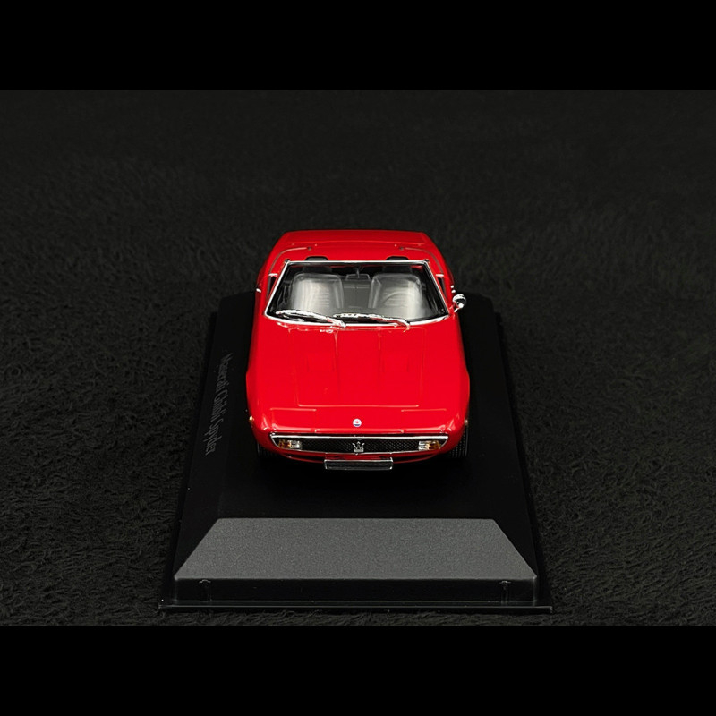 Maserati Ghibli Spyder 1969 Red 1/43 Minichamps 940123330
