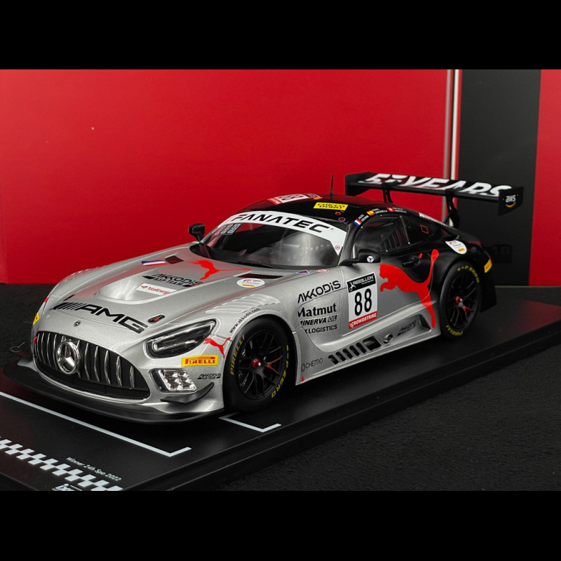 Mercedes-AMG GT3 Evo n° 88 Winner 24h Spa 2022 1/18 Ixo LEGT18