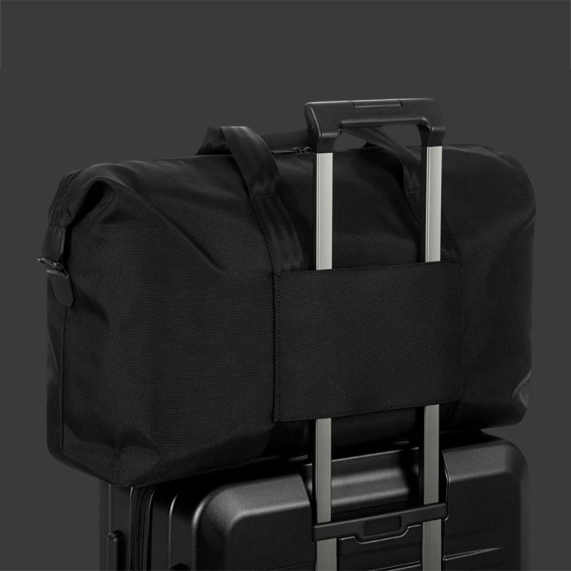 Porsche Design Travel Bag Roadster Black 4056487093734 Porsche Design Travel Bag Roadster Black 4056487093734