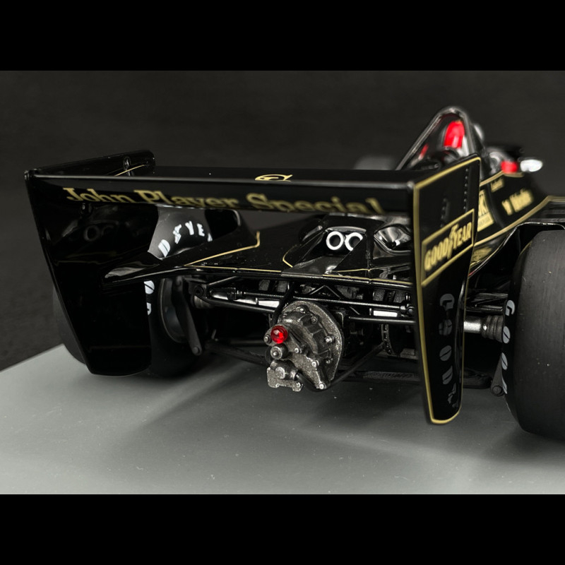 F1 LOTUS RENAULT # 5 MARIO ANDRETTI noire o 1/14 no 1/18 BURAGO formule