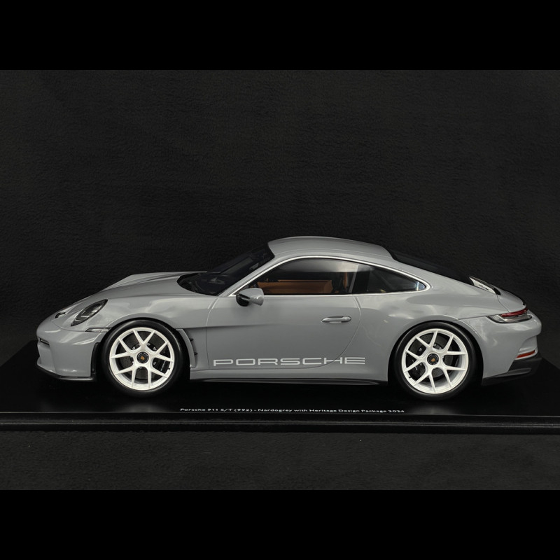 Miniature Schuco 1:18 - Porsche 911 (992) GT3 - Modèle En Résine - Réf 450052600