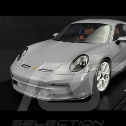 Porsche 911 S/T Heritage Typ 992 2024 Nardograu 1/12 Schuco 12U00009