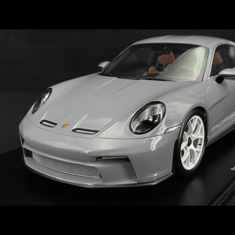 Porsche 911 S/T Heritage Type 992 2024 Nardo Grey 1/12 Schuco 12U00009