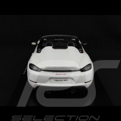 Porsche 718 Spyder RS Type 982 2023 White 1/12 Schuco 12U00012
