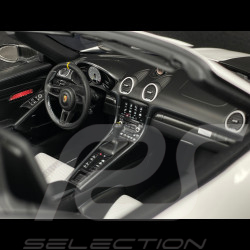 Porsche 718 Spyder RS Type 982 2023 White 1/12 Schuco 12U00012
