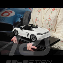 Porsche 718 Spyder RS Type 982 2023 White 1/12 Schuco 12U00012