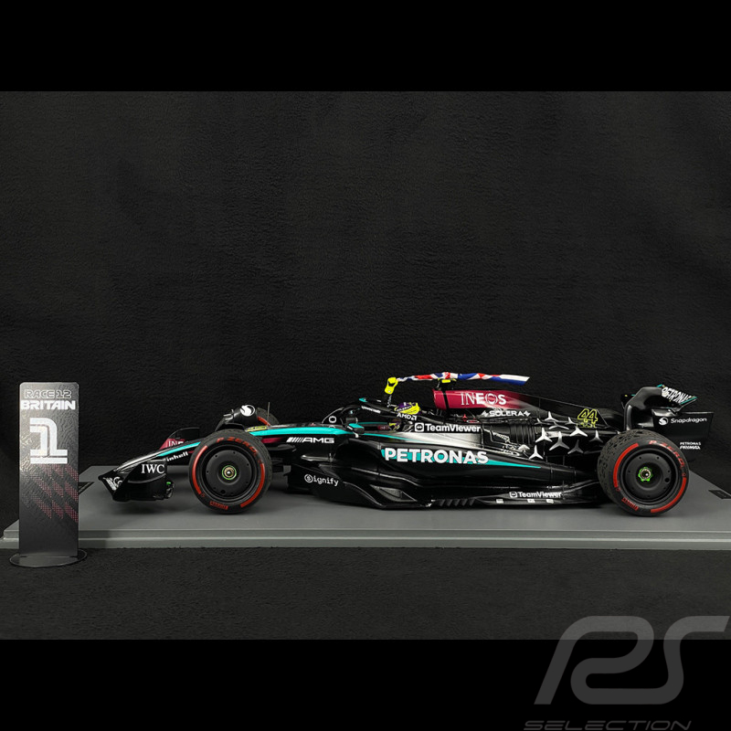 Lewis Hamilton Mercedes-AMG W15 E Performance n° 44 Vainqueur GP Angleterre 2024 F1 1/12 Spark 12S050