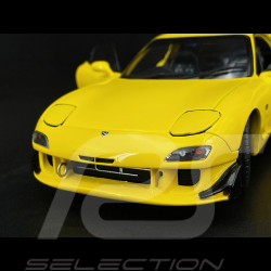 Mazda RX-7 FD3RS Streetfighters 1994 Gelb 1/18 Solido S1810603