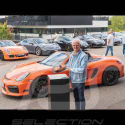 Porsche Boxster Spyder Type 981 "Nemo" 2016 RS Selection x Spark Orange Gulf 1/18 Spark 18RSF006