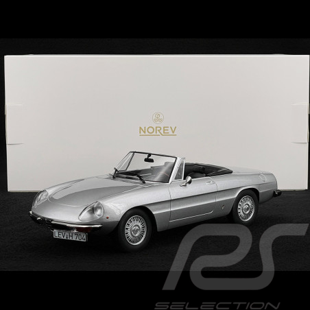 Alfa Romeo 2000 Spider 1973 Light Grey 1/18 Norev 187884