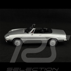 Alfa Romeo 2000 Spider 1973 Light Grey 1/18 Norev 187884