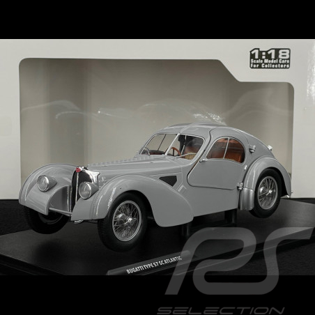 Bugatti Atlantic Type 57 SC 1937 Matt Silber 1/18 Solido S1802106