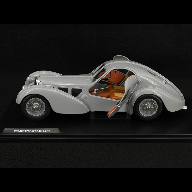 Bugatti Atlantic Type 57 SC 1937 Gris Mat 1/18 Solido S1802106