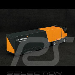 Lando Norris McLaren MCL38 n° 4 Avec Camion Mercedes-Benz Actros 2 F1 2024 1/43 Bburago 38401