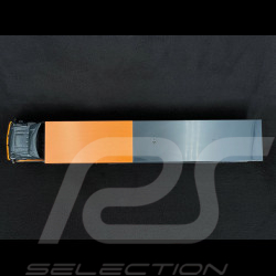 Lando Norris McLaren MCL38 n° 4 Mit LKW Mercedes-Benz Actros 2 F1 2024 1/43 Bburago 38401