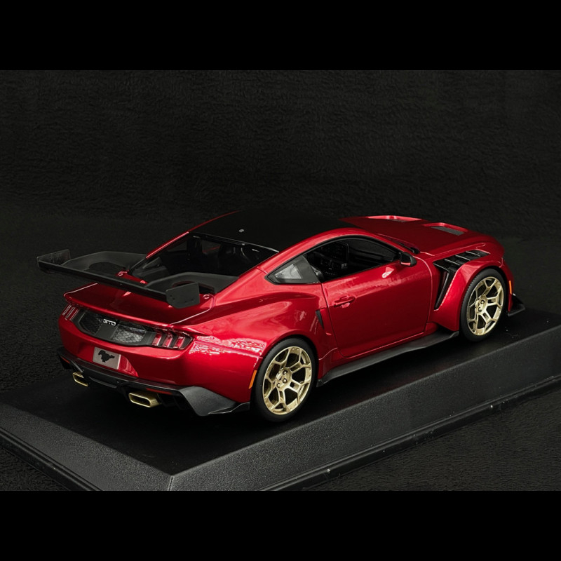 BBURAGO BURAGO DISNEY Shelby Series 1 en rouge au 1:43 en boîte EUR 5