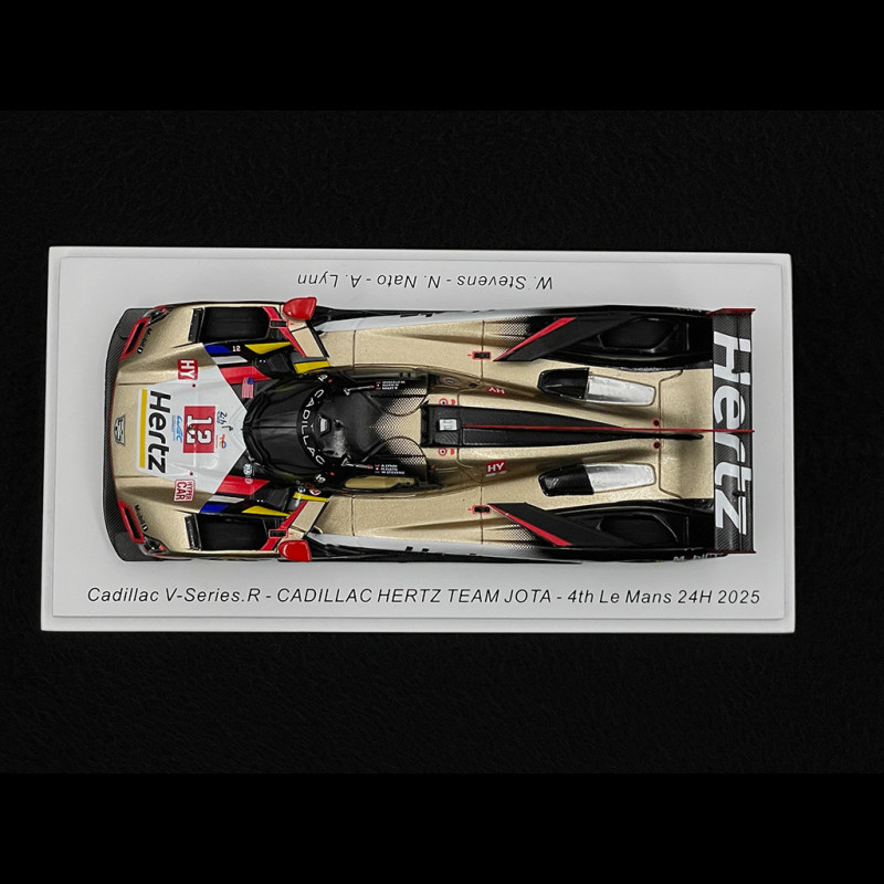 cadillac-v-series-r-ndeg-12-