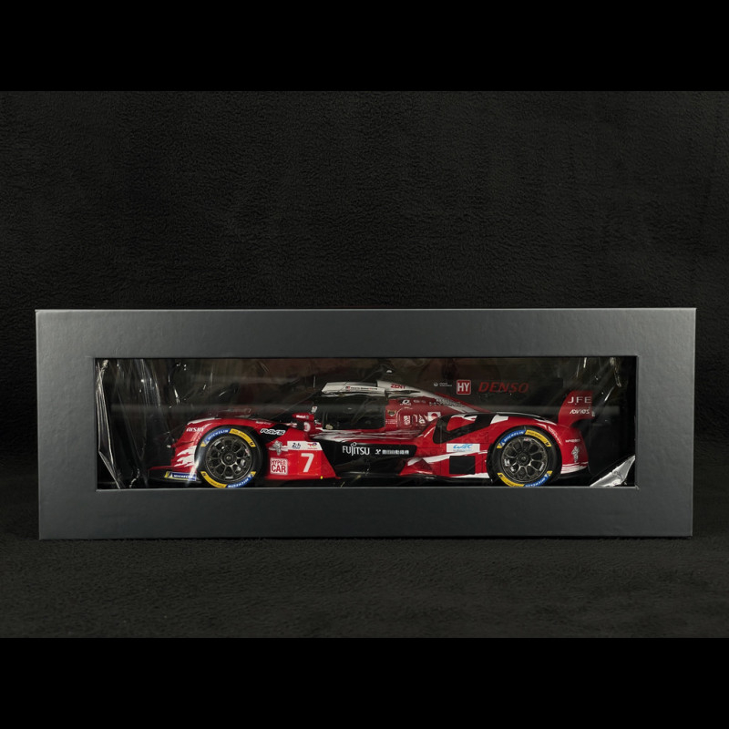 Toyota TS040 Hybrd 2014 Le Mans 24 [1:18] [AUTOart] : r/Decast
