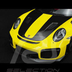 Porsche 911 GT2 RS Typ 991.2 Weissach Package 2018 Renngelb 1/12 GT Spirit GT535