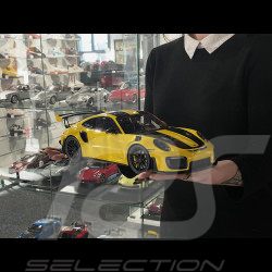 Porsche 911 GT2 RS Type 991.2 Weissach Package 2018 Racing Yellow 1/12 GT Spirit GT535