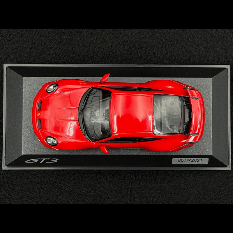 Coche miniatura Porsche 992 GT3 1/64 Wbros 911 rouge - Coches-miniaturas.es