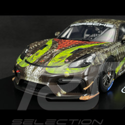 Porsche 718 Cayman GT4 RS Clubsport 982 "Cayman Hunter" 2023 Grün 1/18 Spark WAP0216020TCAY