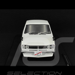 Nissan Skyline C10 Hakosuka Works 1970 Perlweiß  1/18 Solido S1813001