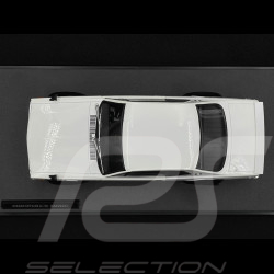 Nissan Skyline C10 Hakosuka Works 1970 White Pearl 1/18 Solido S1813001