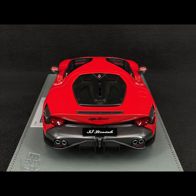 alfa-romeo-33-stradale-2023-