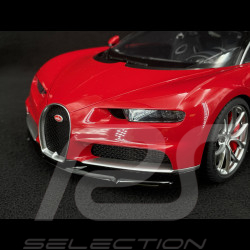 Bugatti Chiron 2017 Italienisches Rot / Nocturne Schwarz 1/12 Autoart 12113