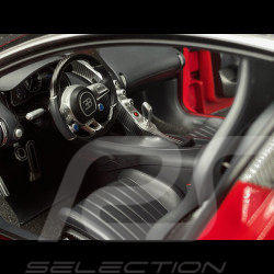 Bugatti Chiron 2017 Rouge Italien / Noir Nocturne 1/12 Autoart 12113