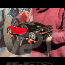 Bugatti Chiron 2017 Italian Red / Nocturne Black 1/12 Autoart 12113