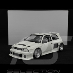 Volkswagen Golf III Khyzyl Saleem 2024 Weiß 1/18 Ottomobile OT1110