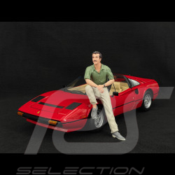 Duo Ferrari 308 GTS Quattrovalvole 1982 Rouge US Version + Figurine Thomas Magnum 1/12 KK Scale