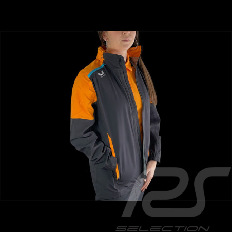 McLaren F1 Team Wasserdichte Jacke Norris Piastri Exklusiv Rennstall Phantom / Papaya Orange TF4709-217 - Damen