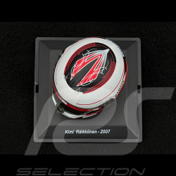 Casque Ferrari Kimi Räikkönen n° 6 Vainqueur Championnat du Monde 2007 F1 1/5 Spark HELFE02