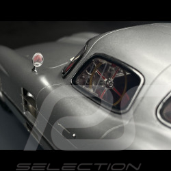 Mercedes-Benz 300 SLR Uhlenhaut Coupe 1955 Silber Grau 1/18 Schuco 18U00069