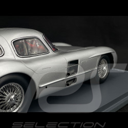 Mercedes-Benz 300 SLR Uhlenhaut Coupe 1955 Silber Grau 1/18 Schuco 18U00069