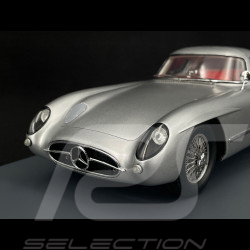 Mercedes-Benz 300 SLR Uhlenhaut Coupe 1955 Gris Argent 1/18 Schuco 18U00069