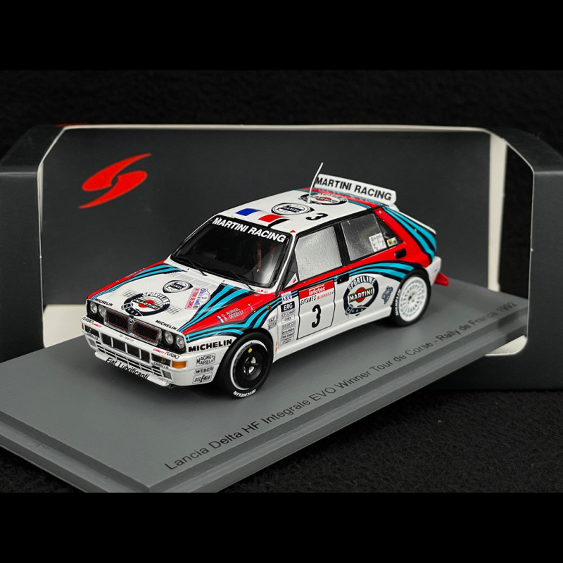 lancia-delta-hf-integrale-evo-