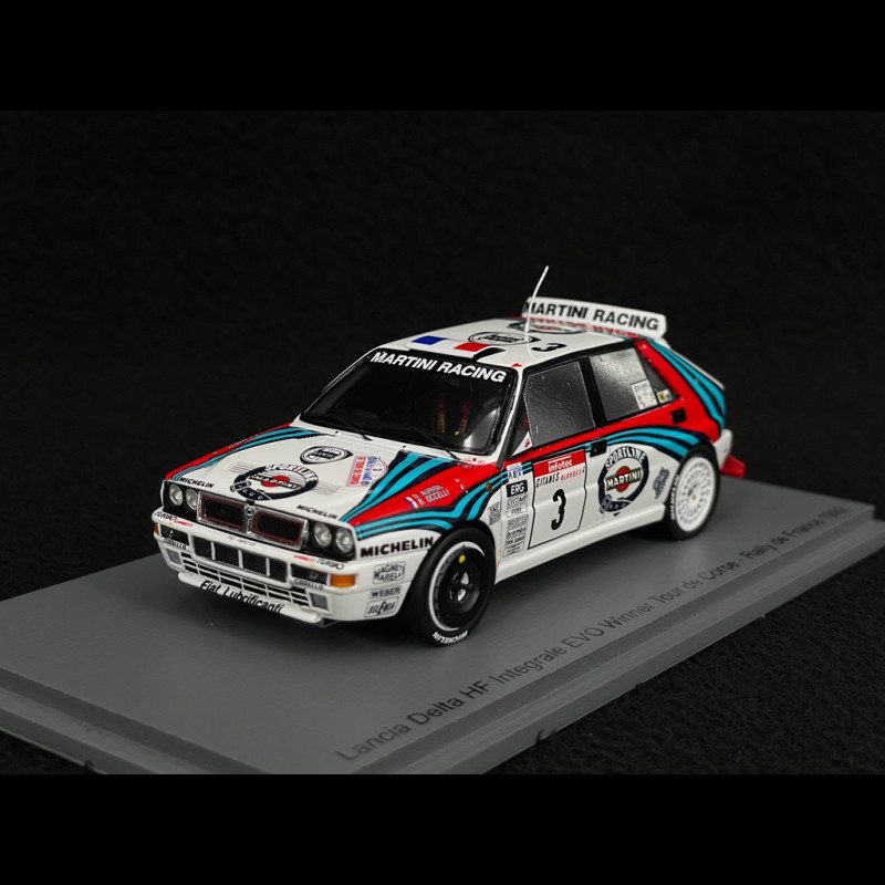lancia-delta-hf-integrale-evo-