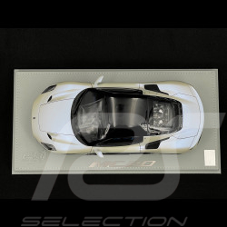 Maserati MC20 2020 Bianco Audace / Glänzendes Schwarz 1/18 BBR Models HE180051AMAS