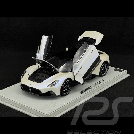 Maserati MC20 2020 Bianco Audace / Glossy Black 1/18 BBR Models HE180051AMAS