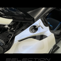 Maserati MC20 2020 Bianco Audace / Glossy Black 1/18 BBR Models HE180051AMAS