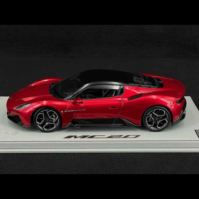 Maserati MC20 2020 Rosso Vincente / Glossy Black With Openings 1